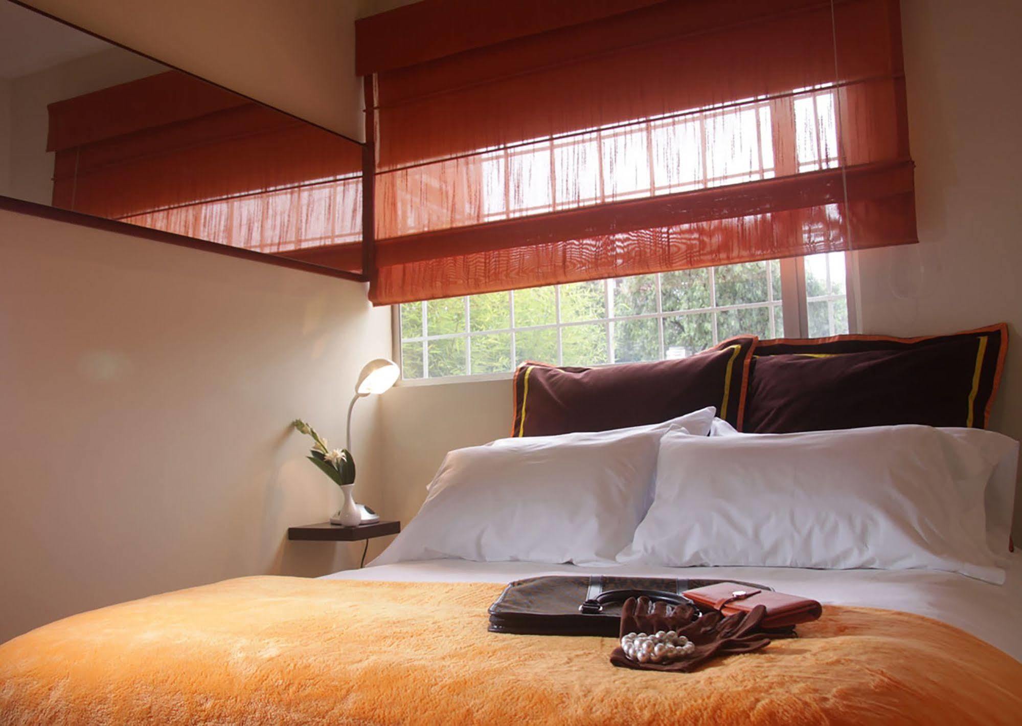 6 Suites Hotel ボゴタ エクステリア 写真